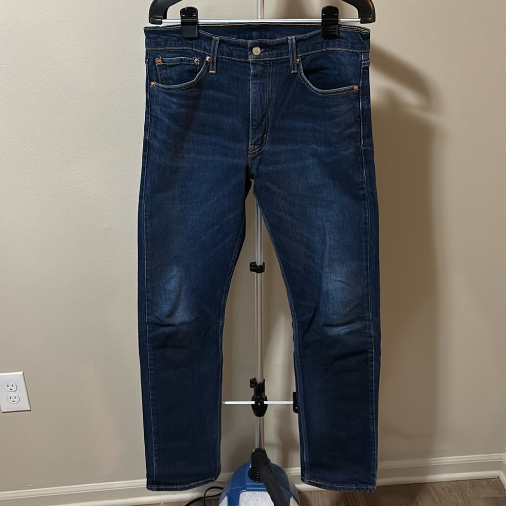 Levi 513 Jeans
34x34
Lightly worn, no stains